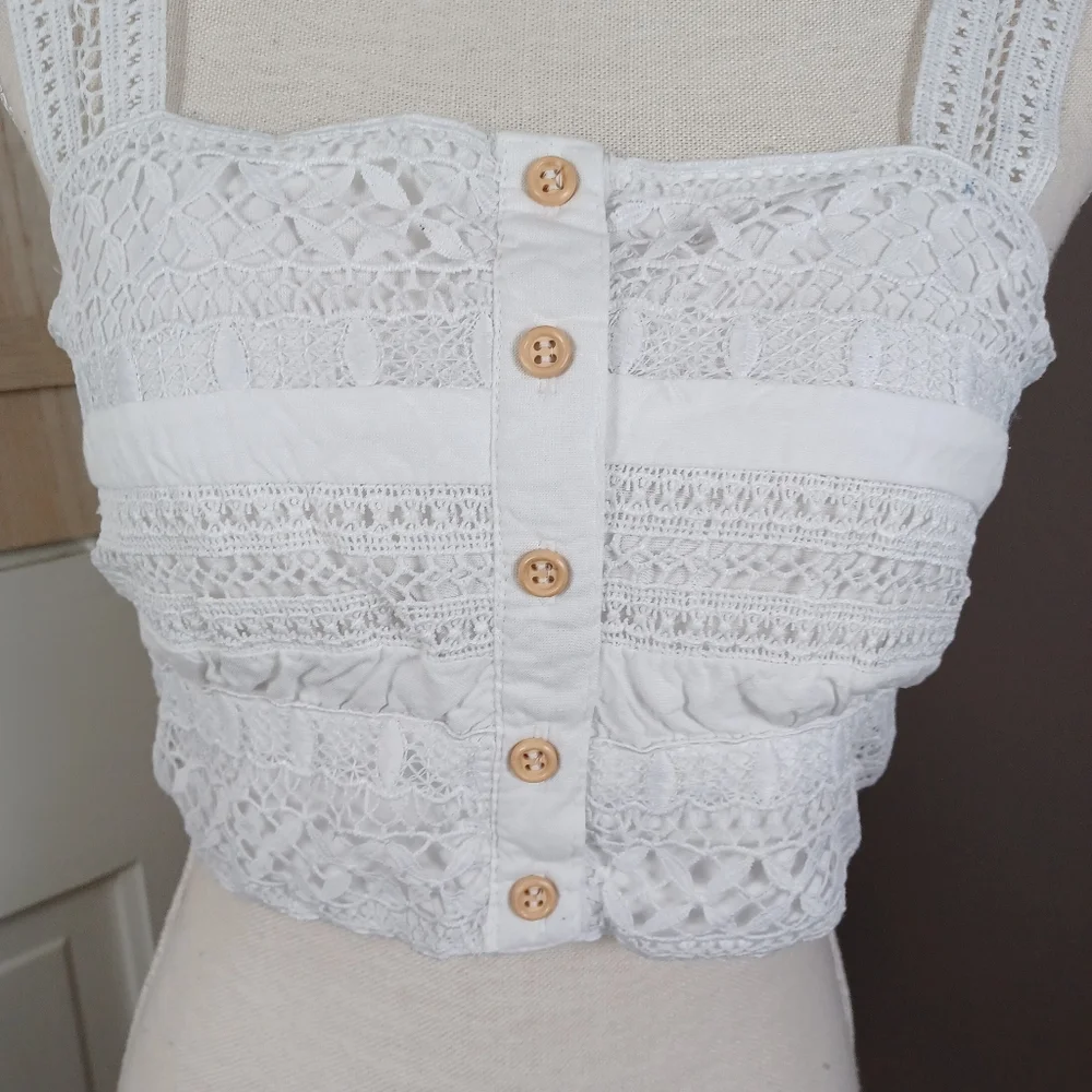 Goa Beachwear By Japna Women Sleeveless Crop Top Large White -Button Accents - Picture 5 of 14